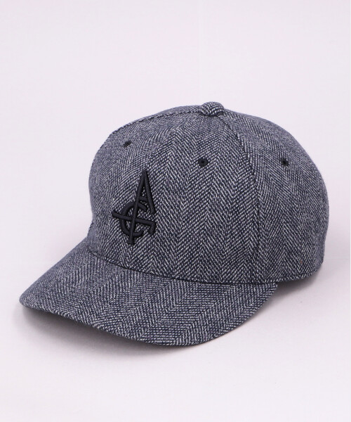 CHARCOAL GRAY